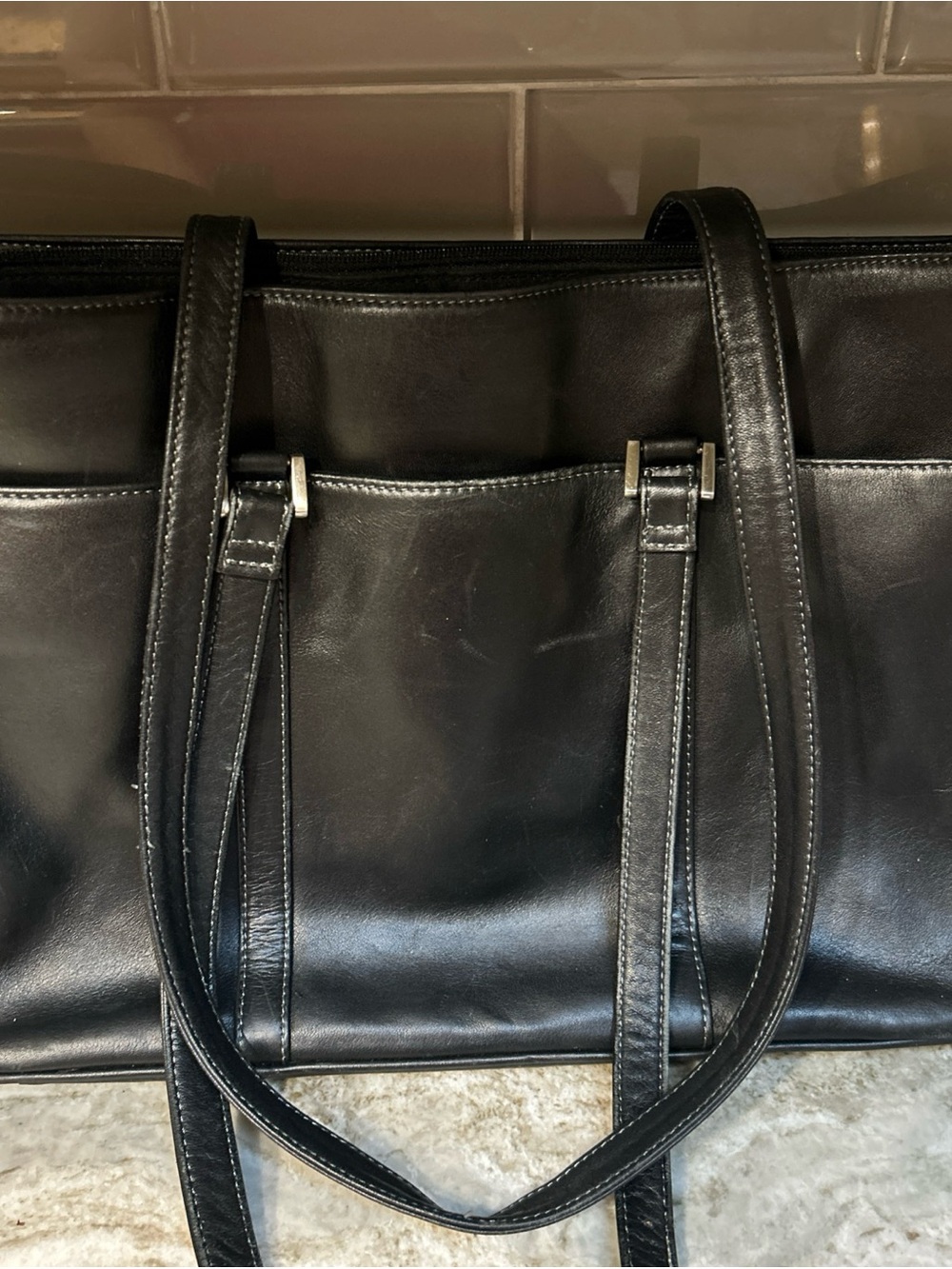 Tignanello Black Leather Laptop Business Document Shoulder Bag 16x11 Work School
